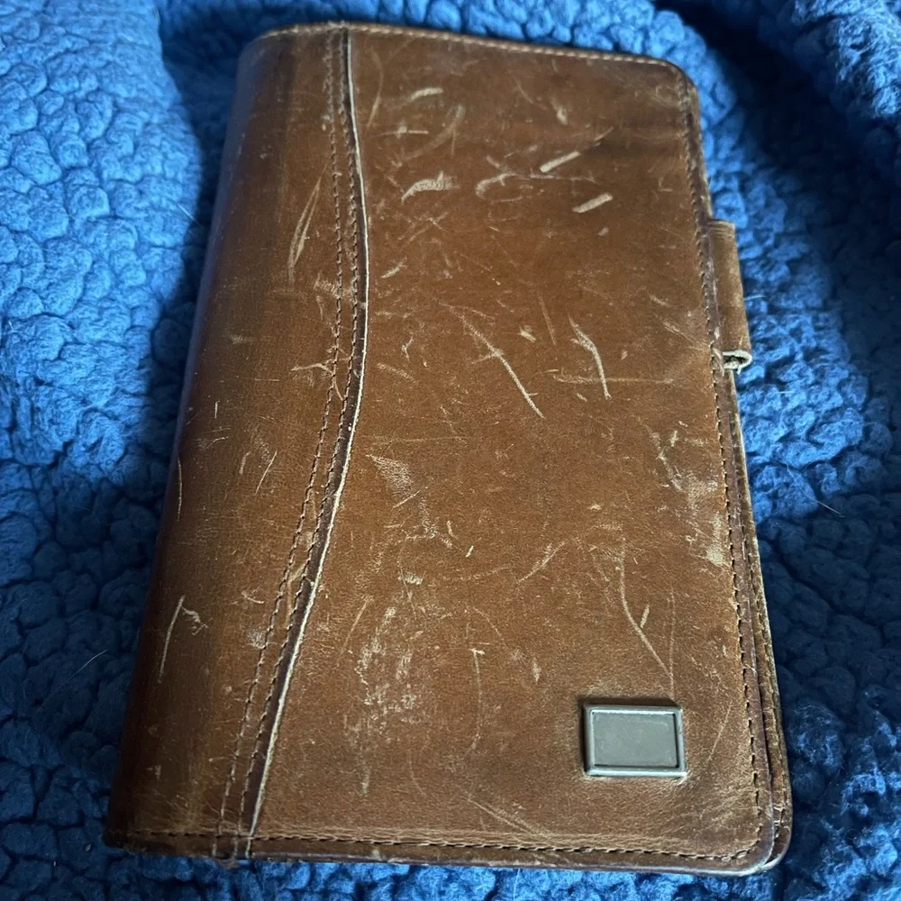 Vintage Day Timer Leather Holder Wallet Passport Notepad Est 1947 Bi-Fold